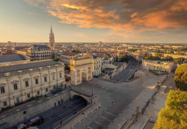 * F3 Haussmannien, Centre-Ville, 4 Pers, Wifi * Монпелье Экстерьер фото